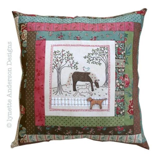 Norah's Horses Country Cushion Pattern 